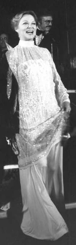 艾伦·弗莱彻——Louise Fletcher (1979)