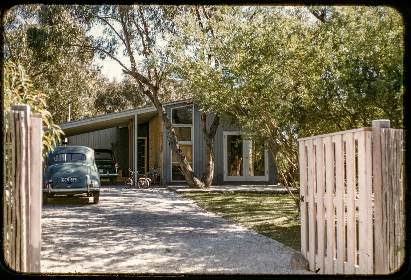 现代主义——Anita Street. Beaumaris. Melb. Lindsay Bunnett. 1954