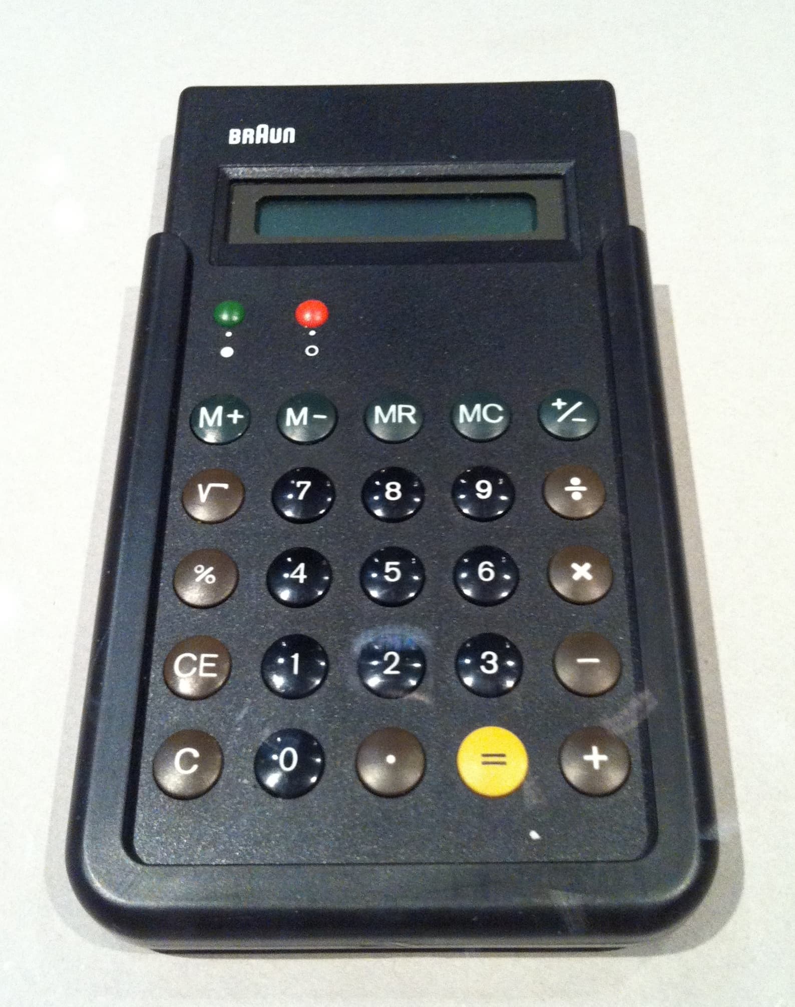 Braun ET66 计算器