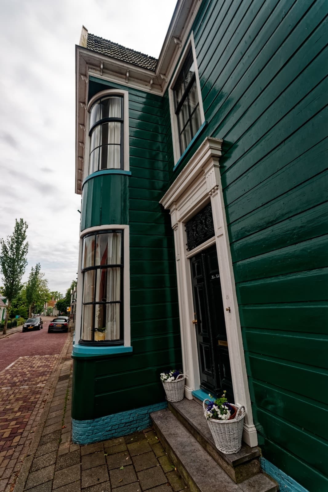 风格派——Westzaan - Wooden house Kerkbuurt 15 - View South - Vernacular architecture