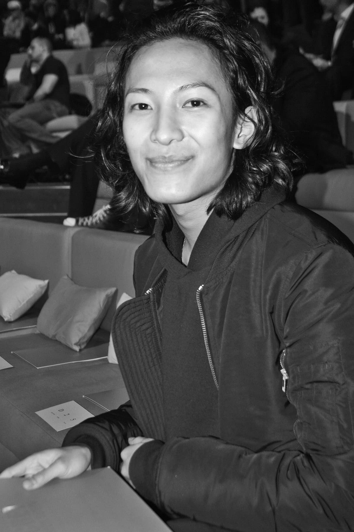 亚历山大·王 portrait