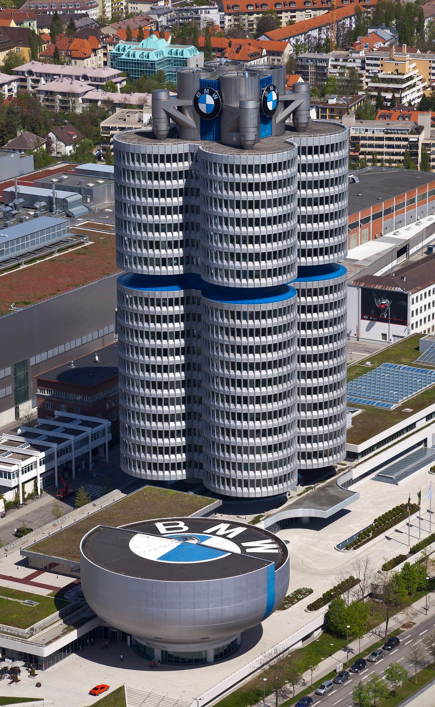 德国——4 cilindros y museo BMW, Múnich, Alemania 2012-04-28, DD 02