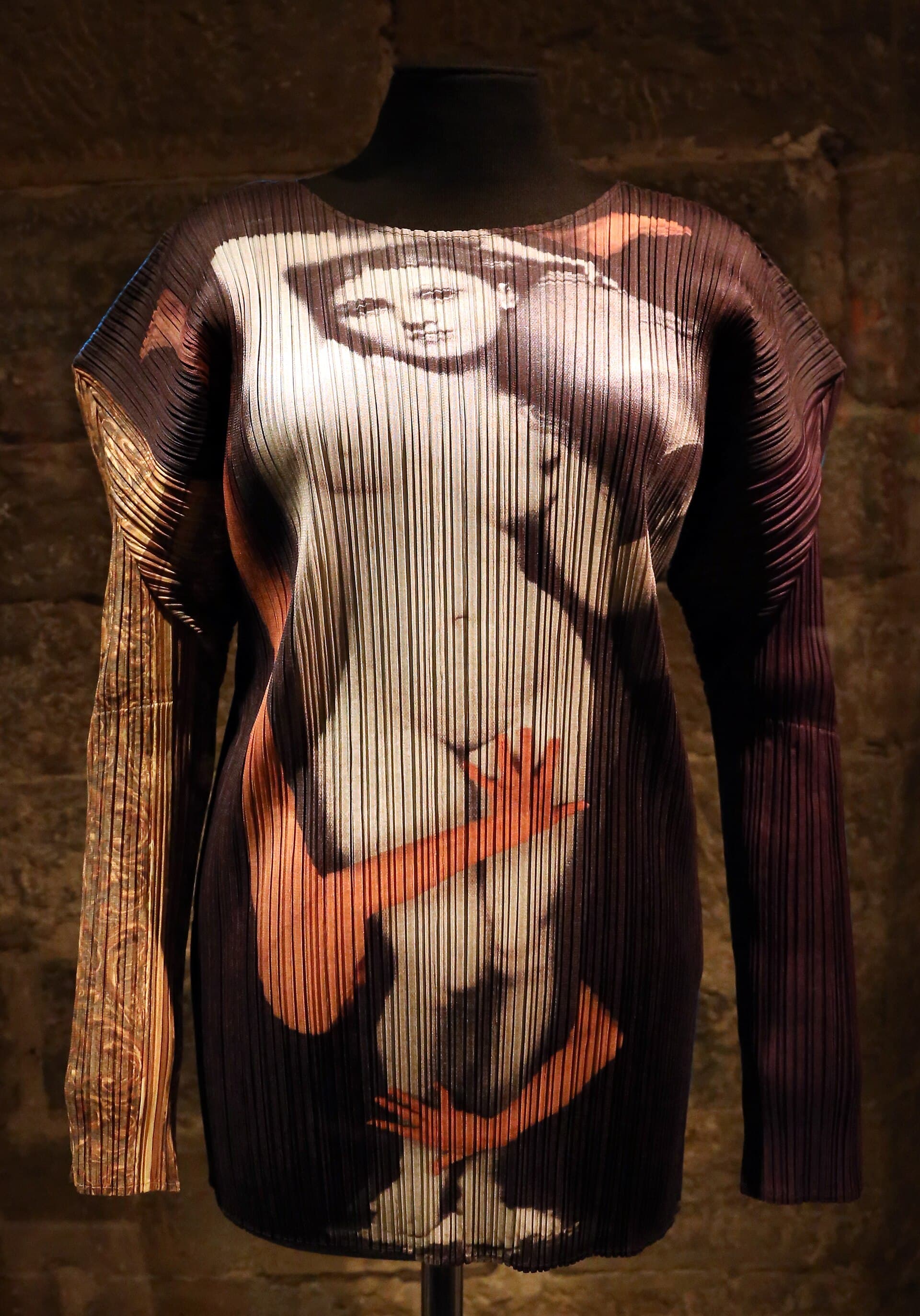 Issey Miyake Pleats Please