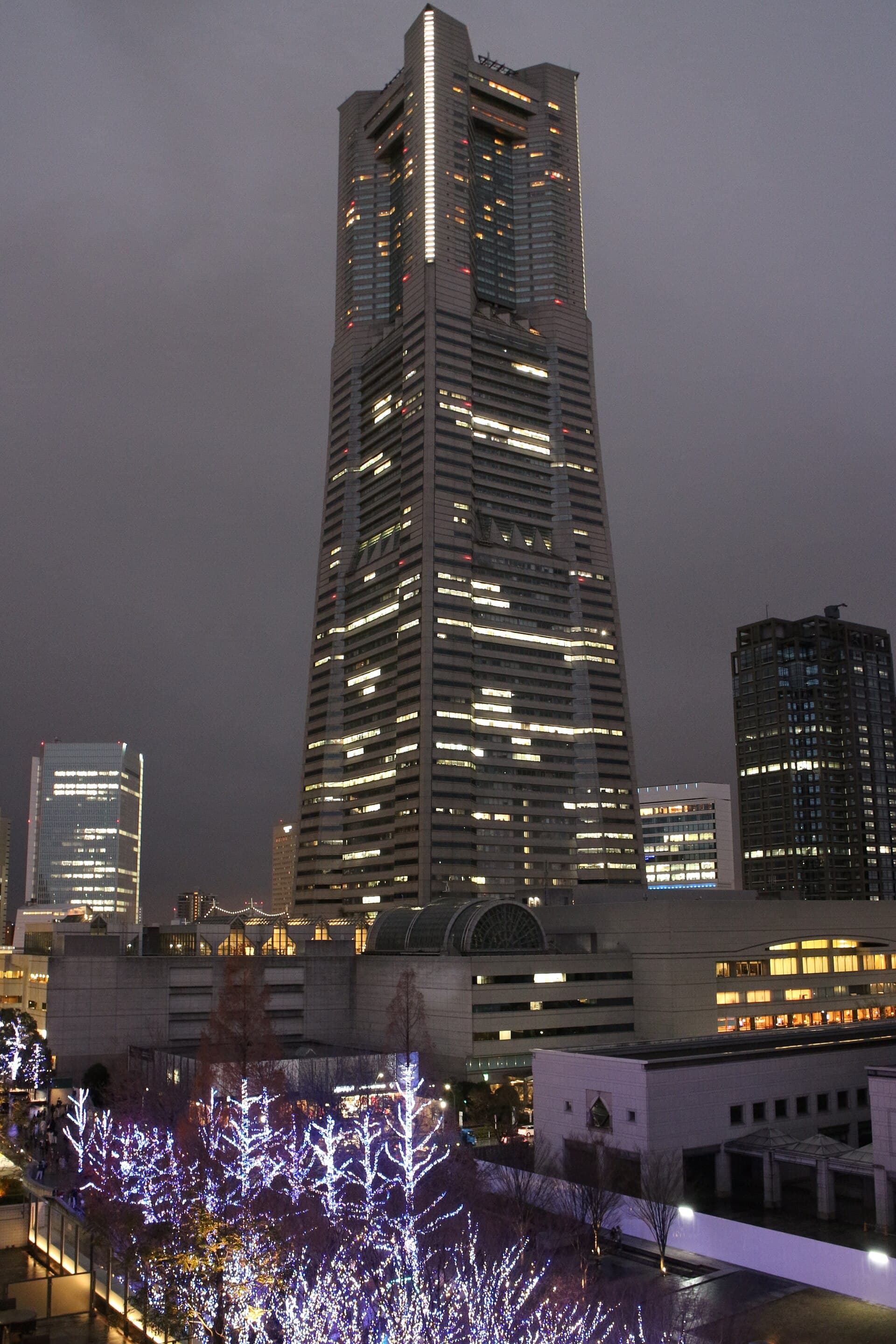 日本——Yokohama Landmark Tower at night 20211225