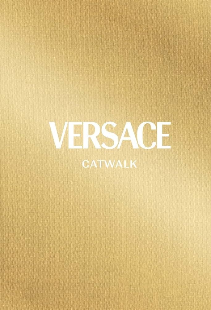 《Versace: The Complete Collections》封面