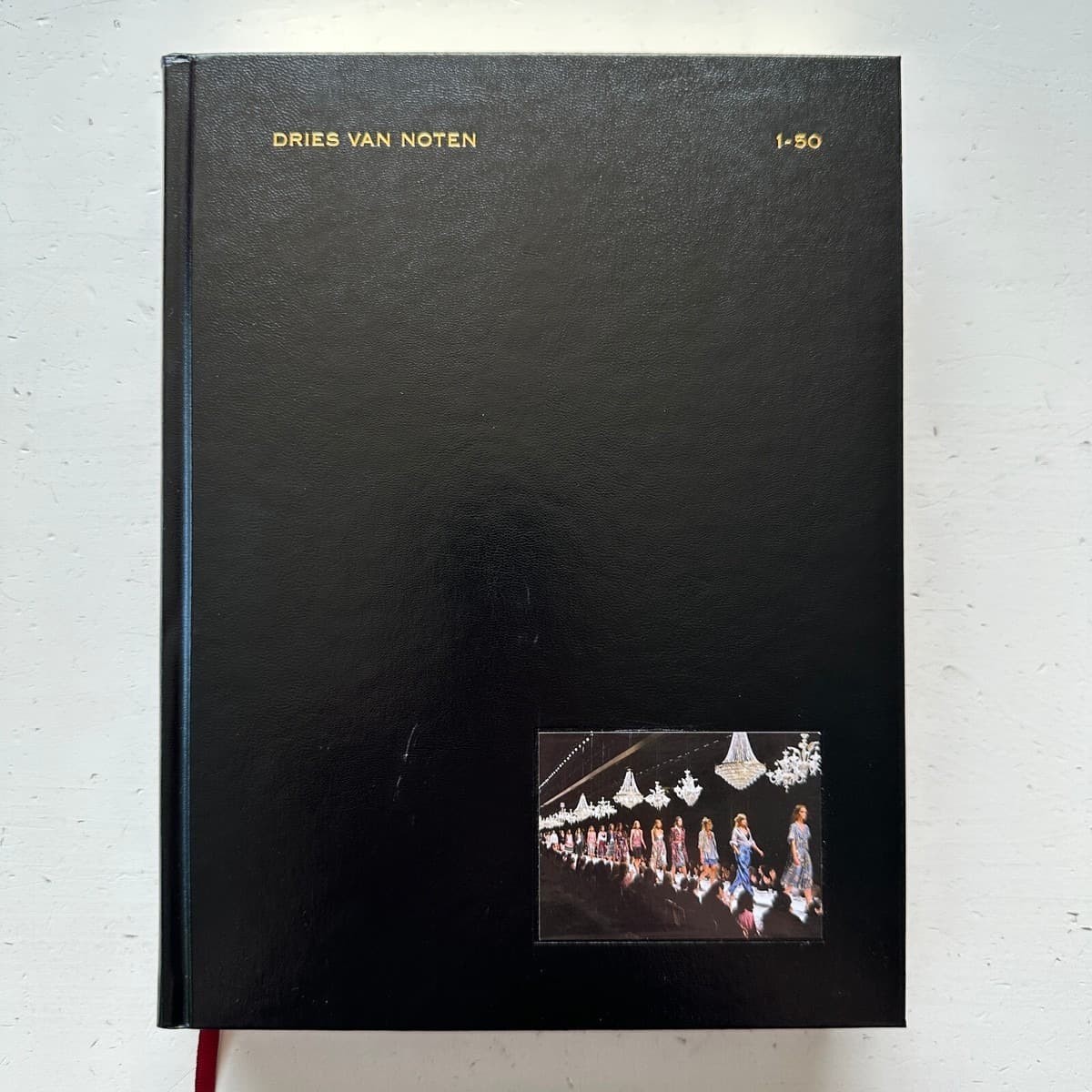 《Dries Van Noten 1-50》封面