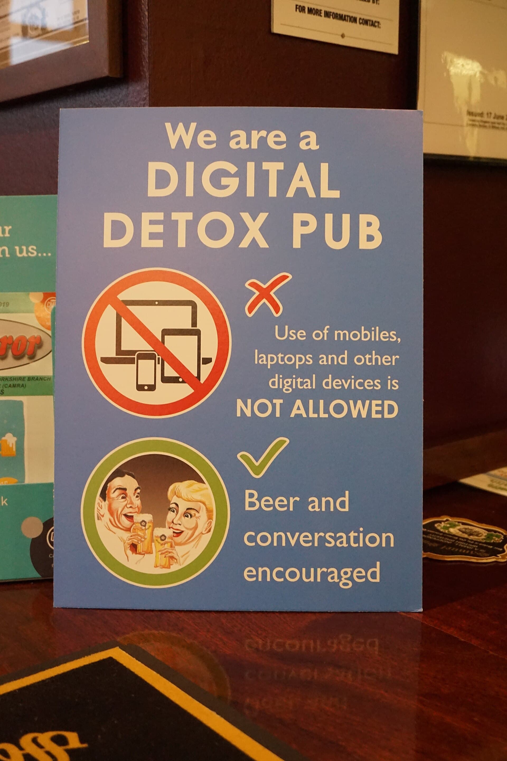 数字健康——Digital Detox Pub - geograph.org.uk - 6354241