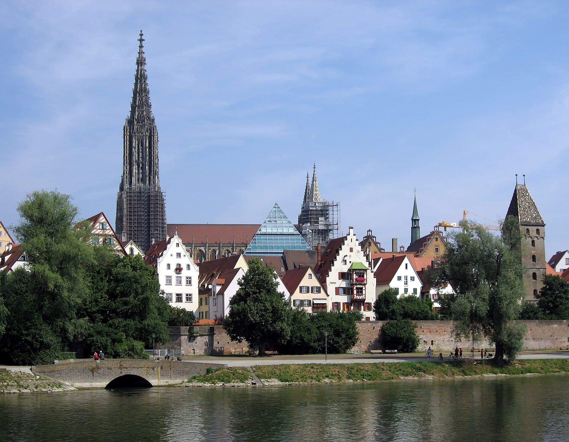 乌尔姆——Ulm Donauschwabenufer1