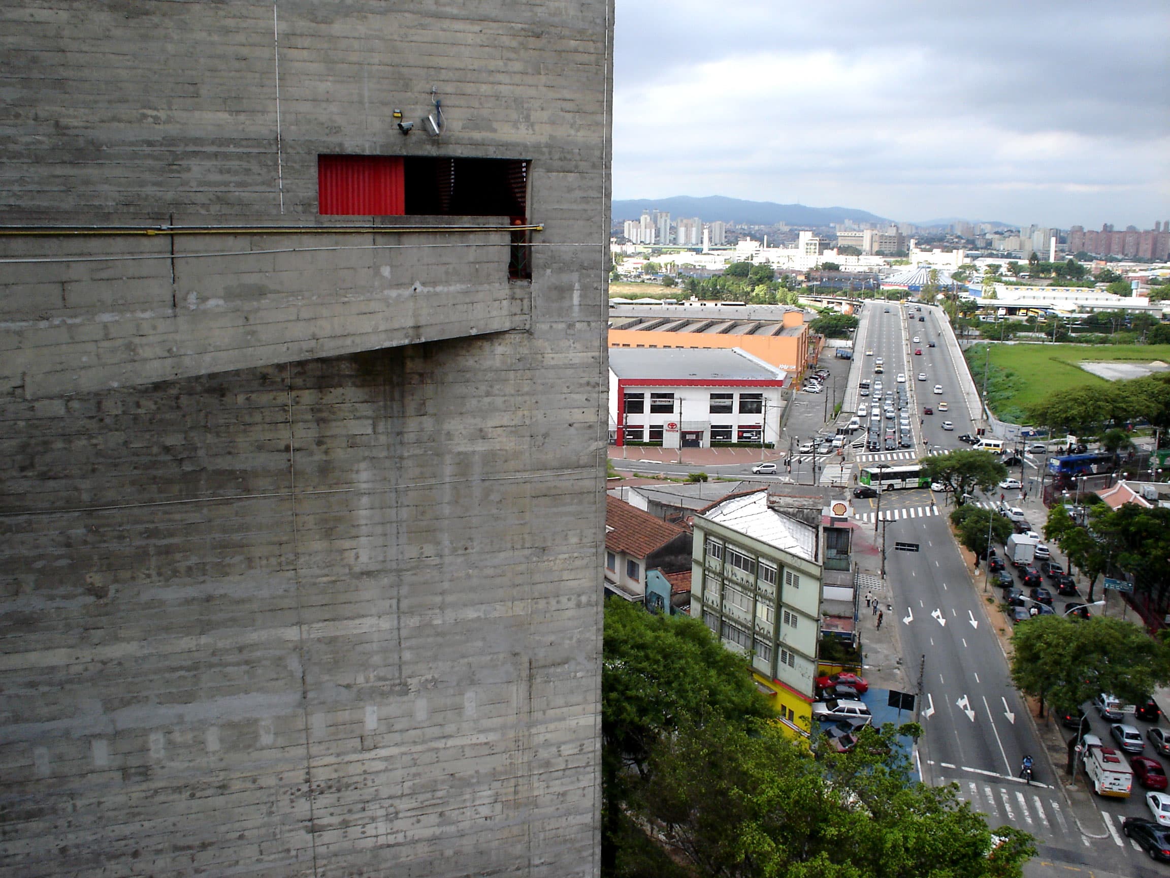 SESC Pompeia——运动塔楼
