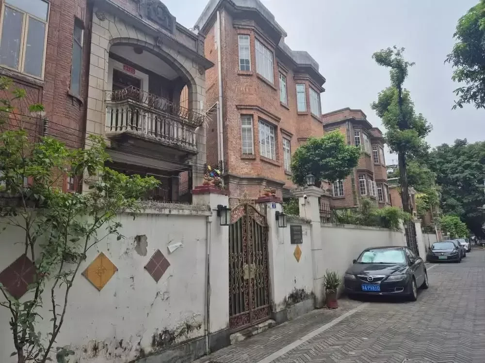 东山口 / 新河浦 配图
